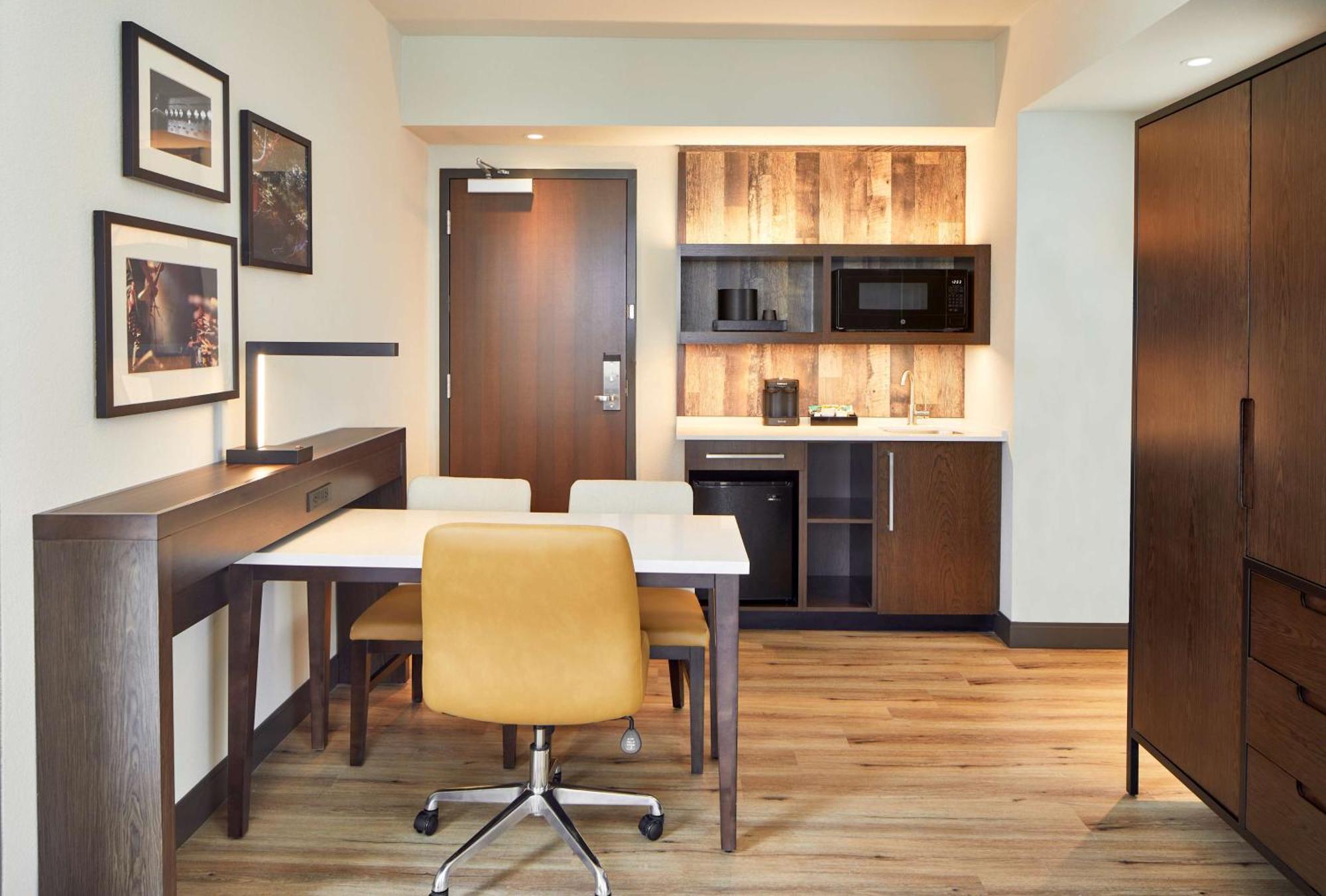Embassy Suites By Hilton Nashville Downtown Екстер'єр фото