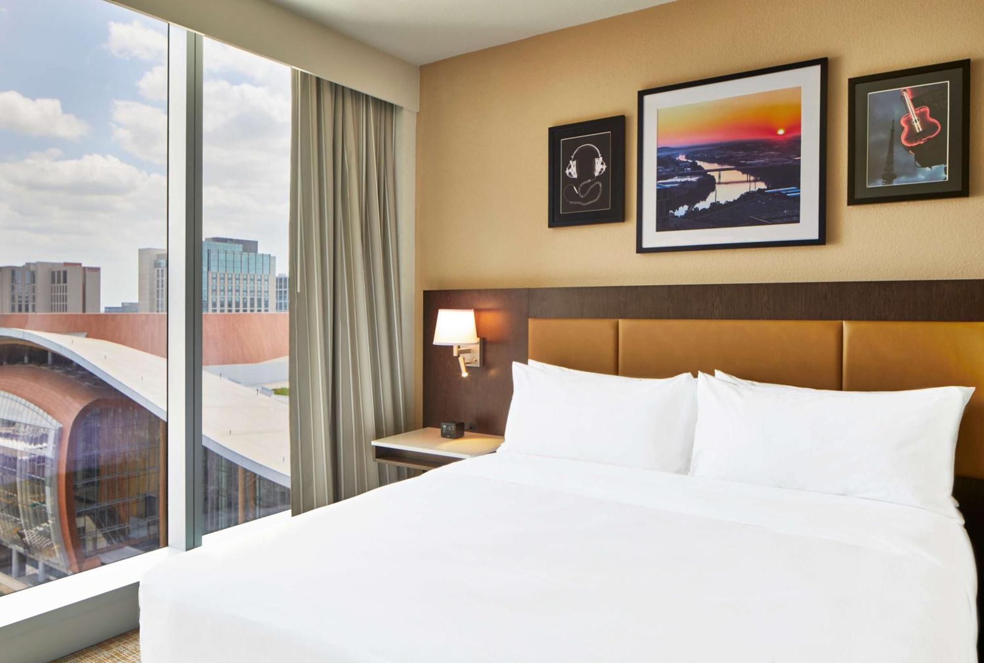 Embassy Suites By Hilton Nashville Downtown Екстер'єр фото