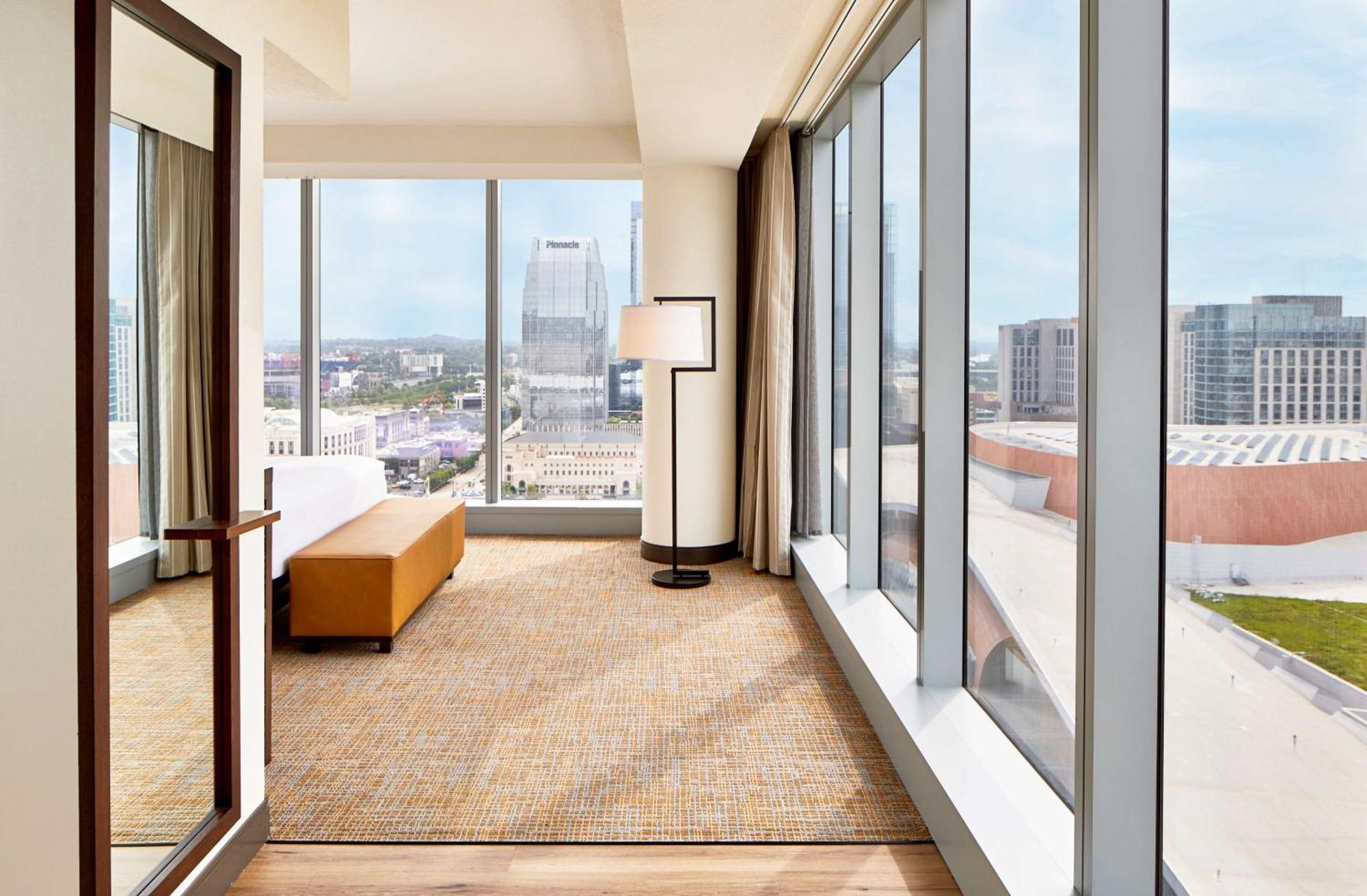 Embassy Suites By Hilton Nashville Downtown Екстер'єр фото